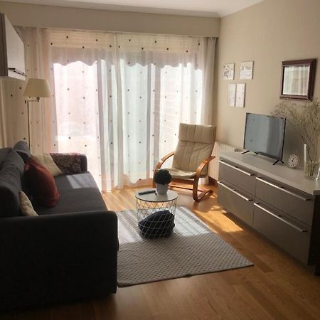 Studio Ourense Luaran gambar