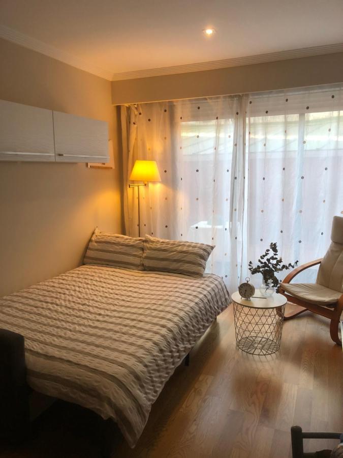 Studio Ourense Luaran gambar