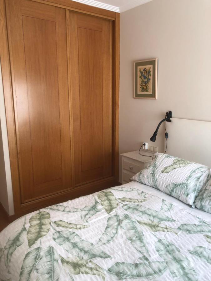 Studio Ourense Luaran gambar
